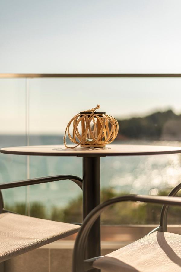 Sonar En El Mar Bed & Breakfast Himare Exterior photo