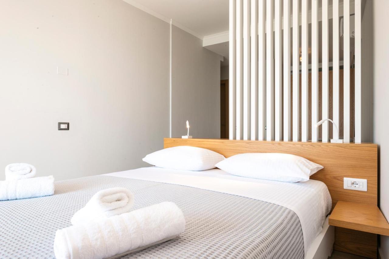 Sonar En El Mar Bed & Breakfast Himare Exterior photo